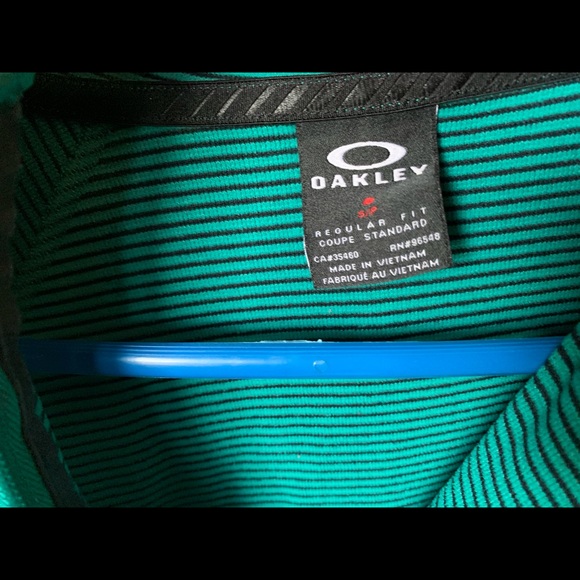 Oakley zip up size small turquoise - Picture 2 of 5
